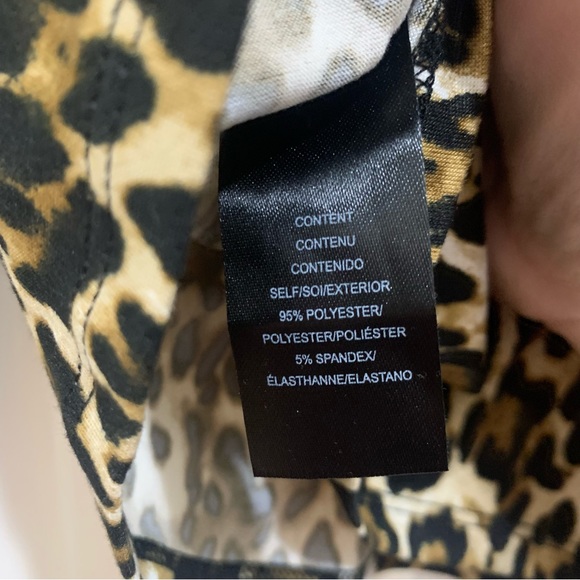 WAYF Cropped Animal Print Long Sleeve Top Size Small NWT - Picture 9 of 9